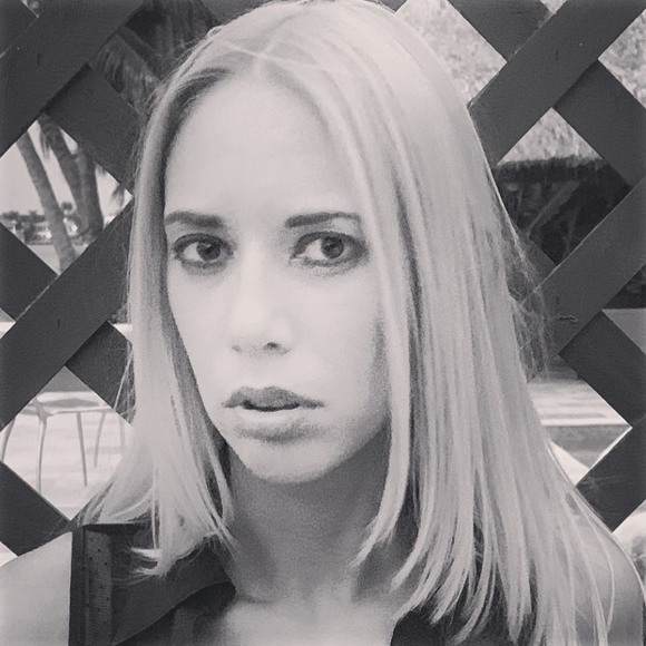 Meet your Posher, Ashley - Picture 1 of 1